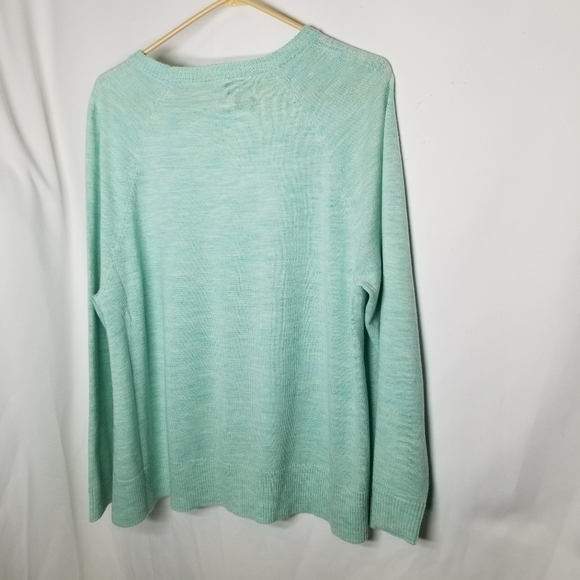 Eileen Fisher NWOT  Merino Wool Mint Knit Side Slits Size Medium - Picture 2 of 9